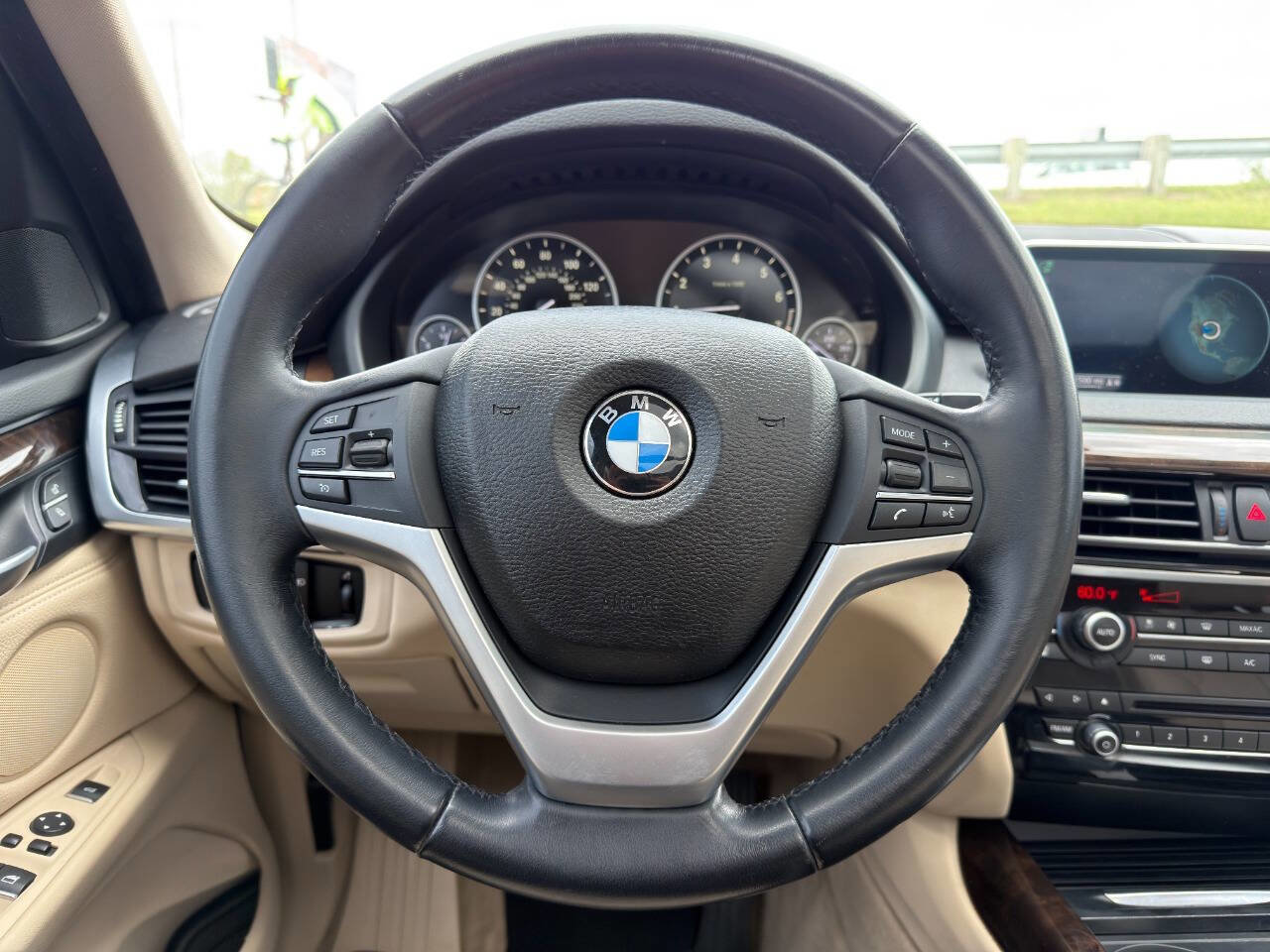 Used 2015 BMW X5 xDrive35i AWD/4WD image 10