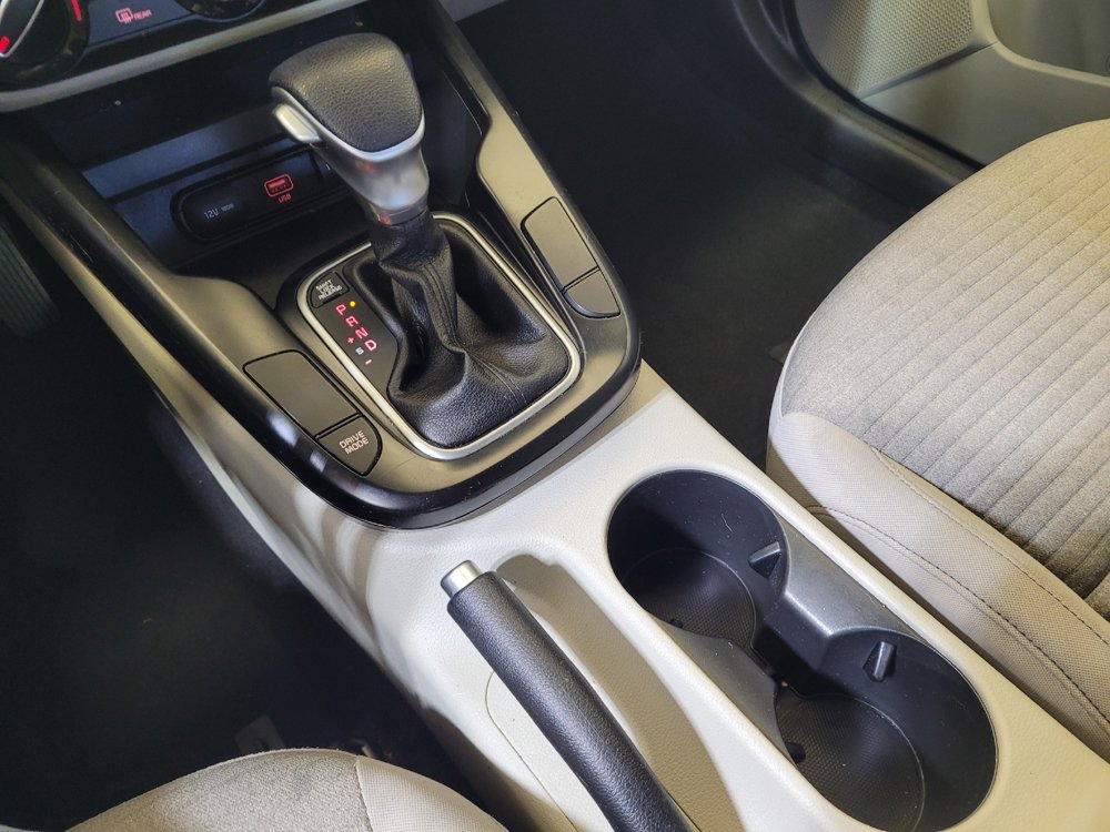 Used 2020 Kia Soul S FWD image 26
