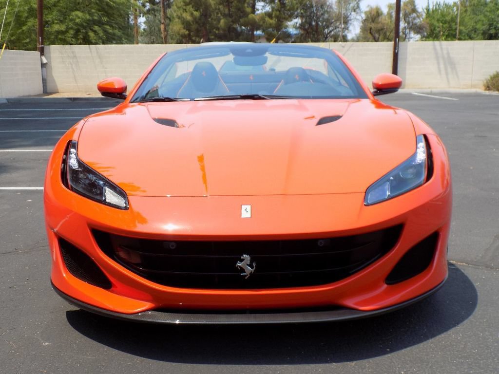 Used 2020 Ferrari Portofino RWD image 4