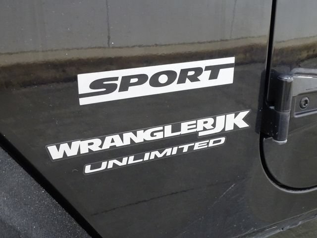 Used 2018 Jeep Wrangler Unlimited Sport AWD/4WD image 36