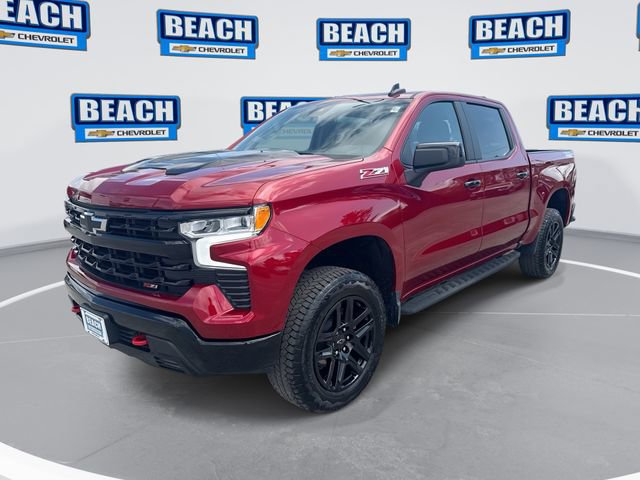 Used 2025 Chevrolet Silverado 1500 LT Trail Boss w/ Protection Package AWD/4WD image 1