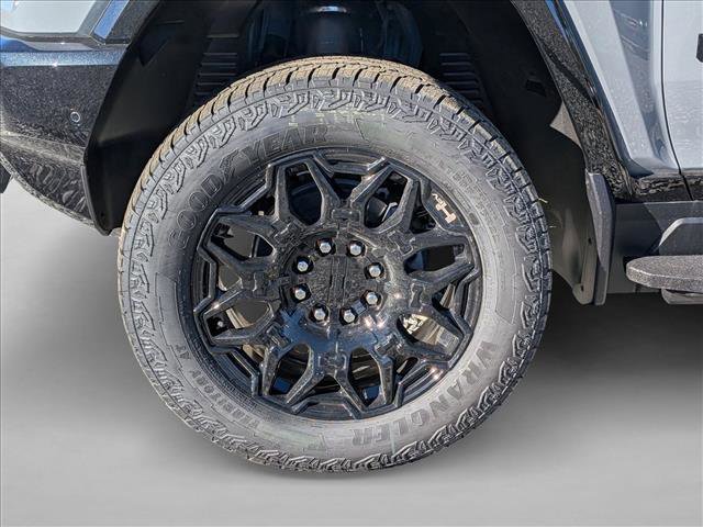 New 2026 GMC Hummer EV SUV image 10