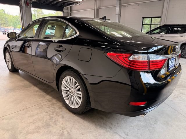Used 2013 Lexus ES 350 w/ Luxury Pkg FWD image 5