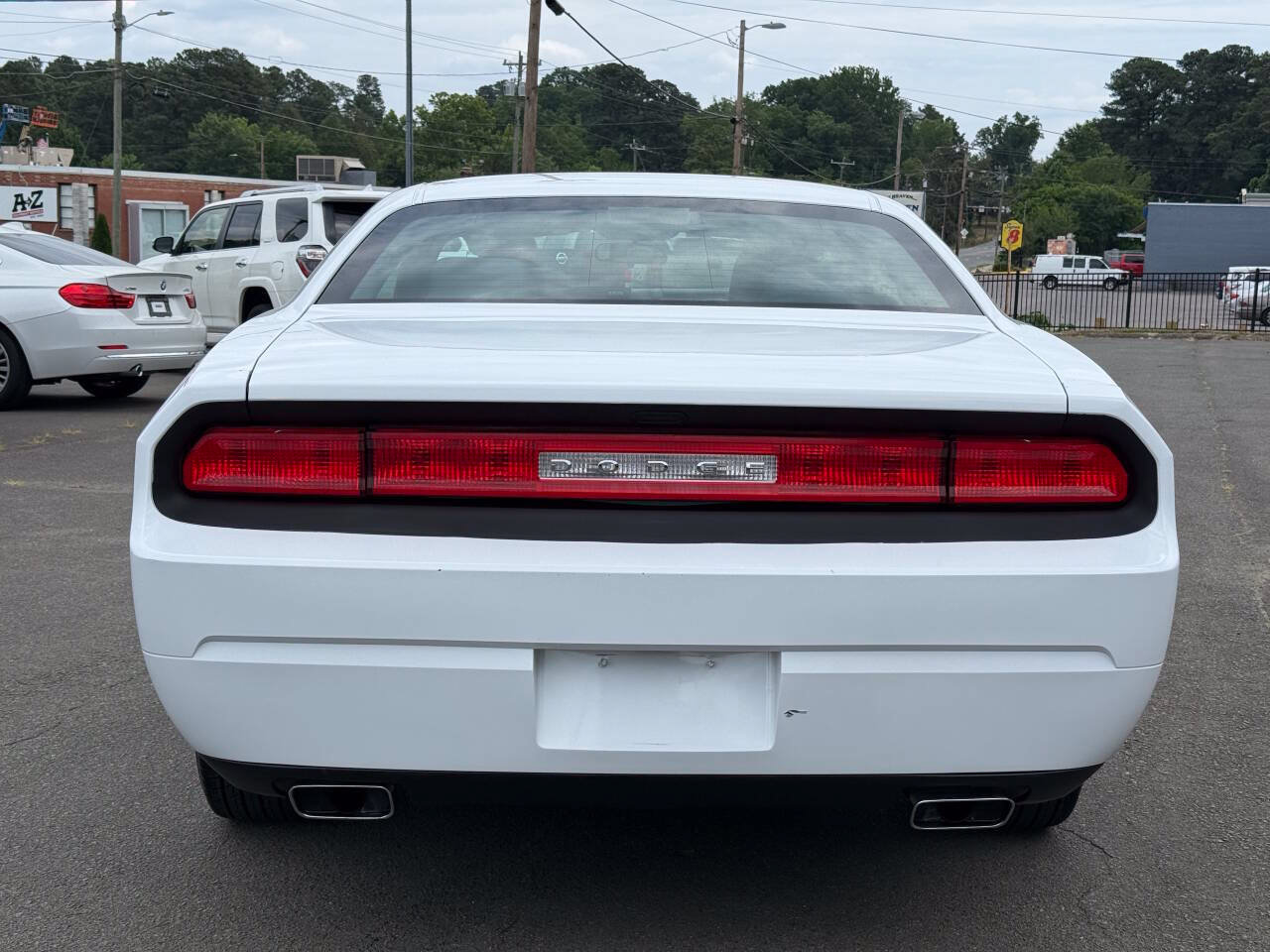 Used 2013 Dodge Challenger SXT RWD image 7