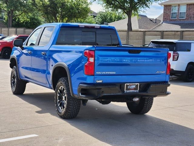 Used 2025 Chevrolet Silverado 1500 ZR2 image 3