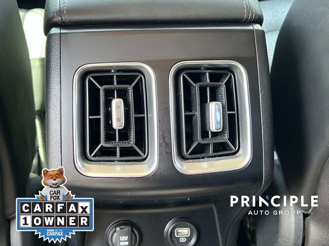 Used 2023 Kia Sorento S image 27