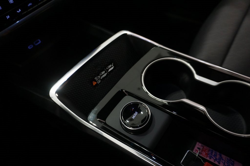 New 2026 Chevrolet Equinox LT w/ Convenience Package II image 16