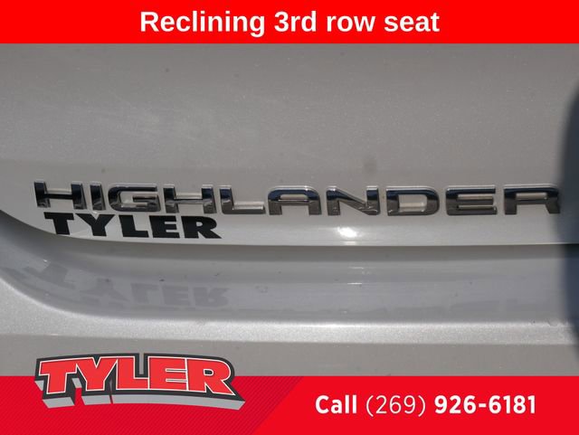 Used 2023 Toyota Highlander LE image 14