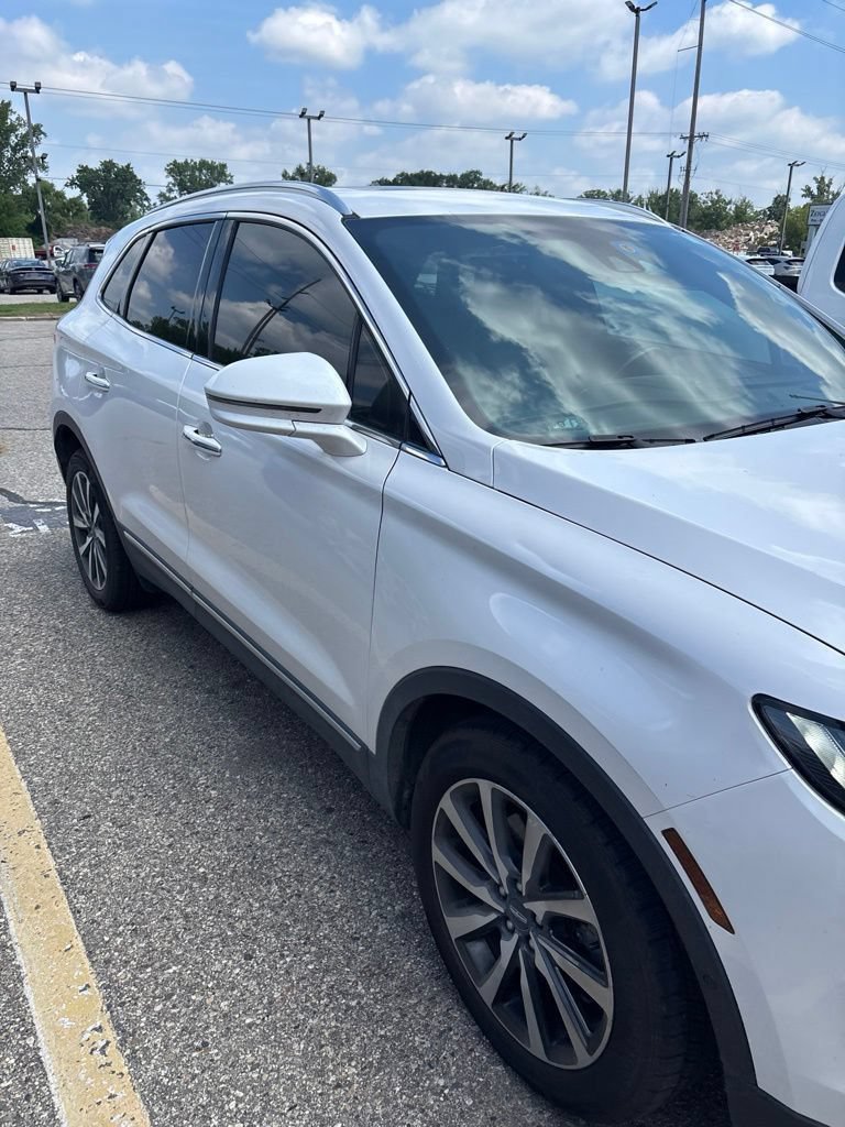 Used 2019 Lincoln MKC Reserve w/ MKC Technology Package FWD image 9