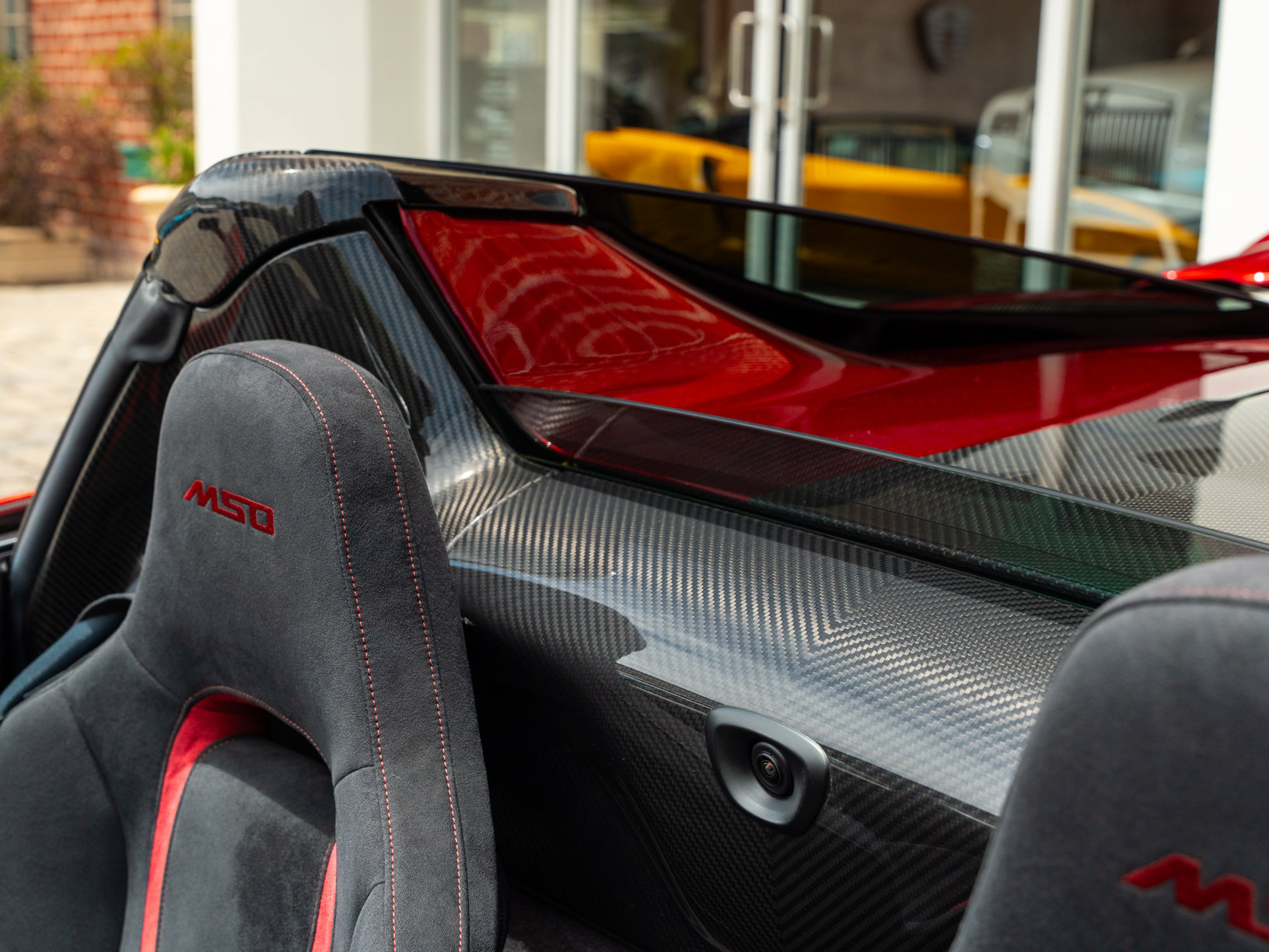 Used 2022 McLaren 765LT RWD image 29