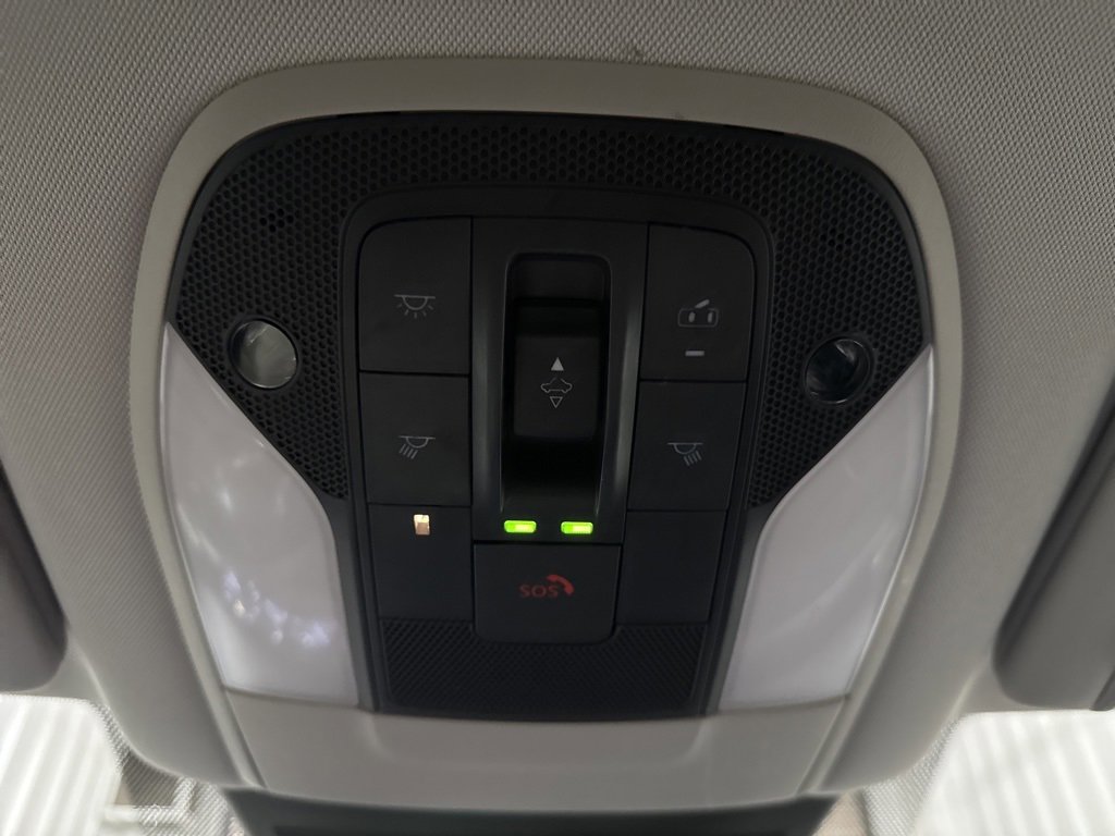 Used 2022 INFINITI QX50 Luxe image 16