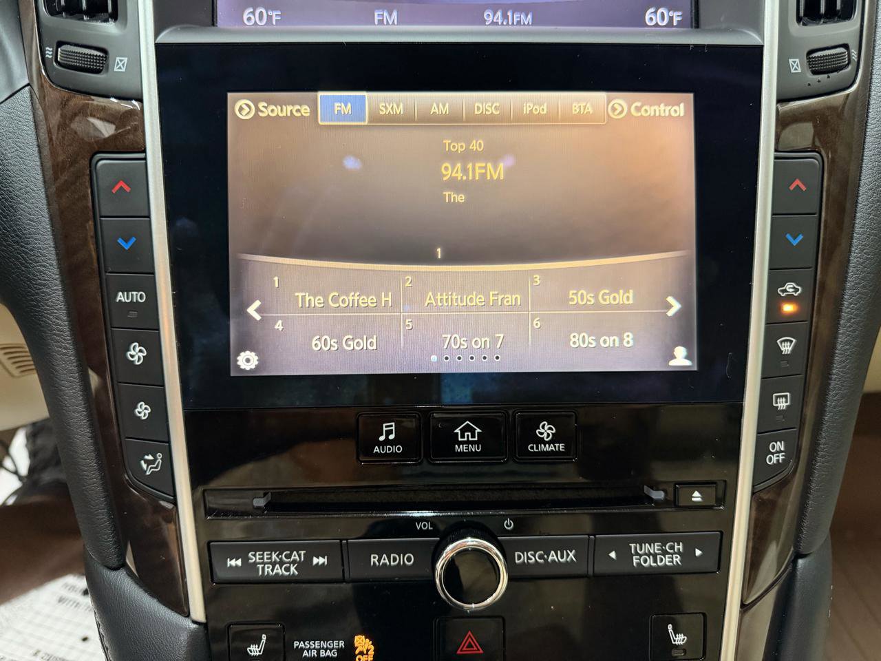 Used 2016 INFINITI Q50 3.0t Premium w/ Driver Assistance Package RWD image 23