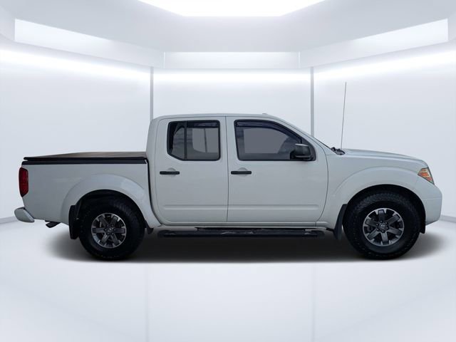 Used 2017 Nissan Frontier Desert Runner RWD image 2