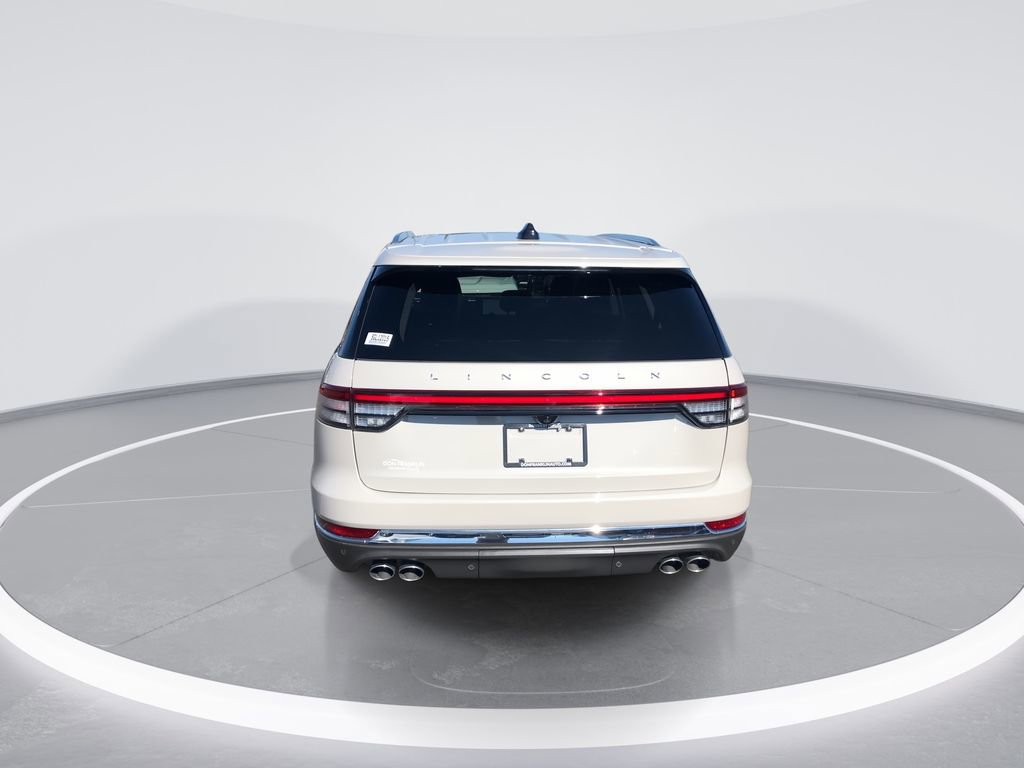 Used 2025 Lincoln Aviator Reserve w/ Equipment Group 201A AWD/4WD image 7