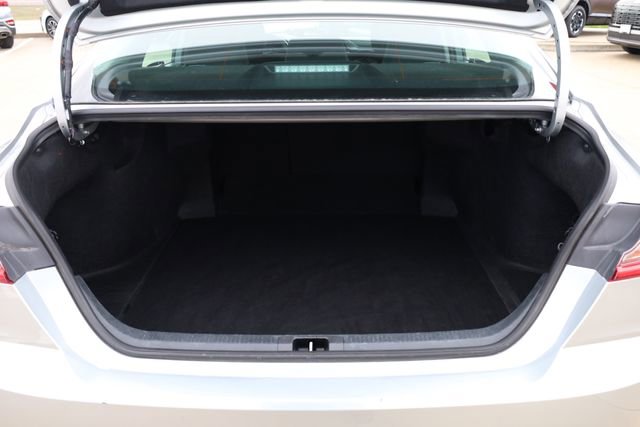 Used 2025 Toyota Camry LE image 24