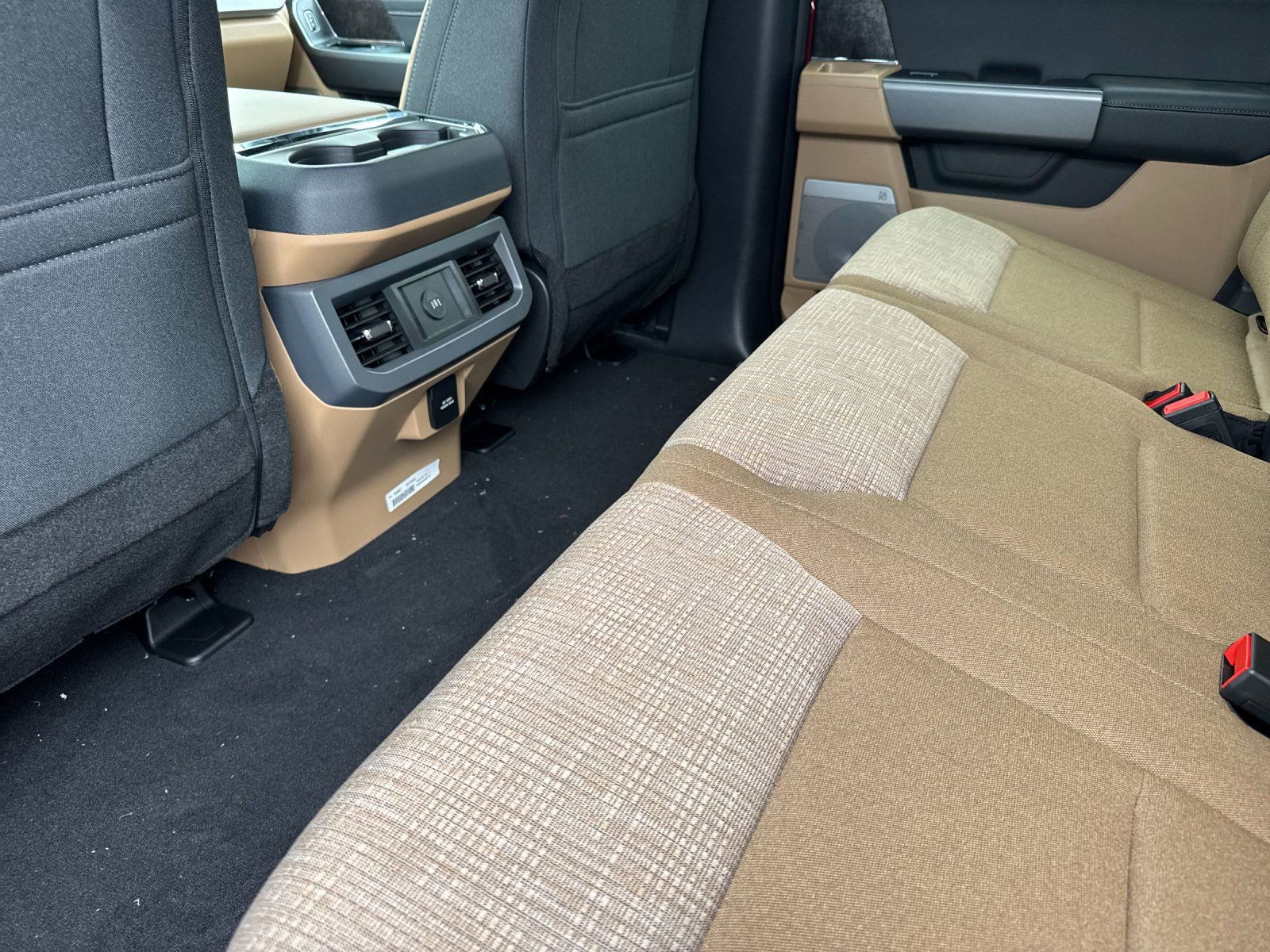 New 2026 Ford F250 XLT w/ XLT Premium Package image 12