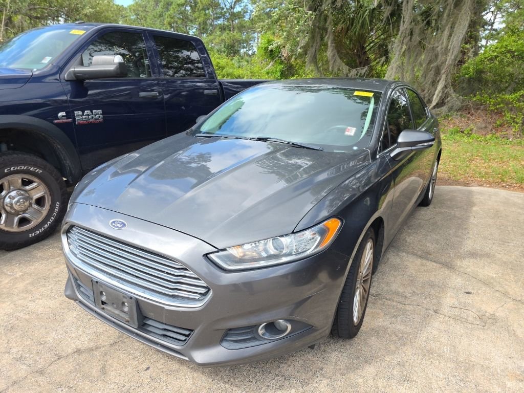 Used 2016 Ford Fusion SE w/ Equipment Group 202A image 1