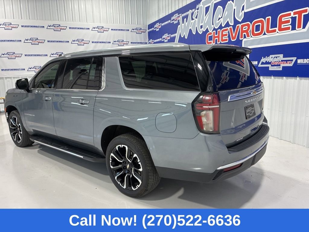 Used 2022 Chevrolet Suburban High Country image 4