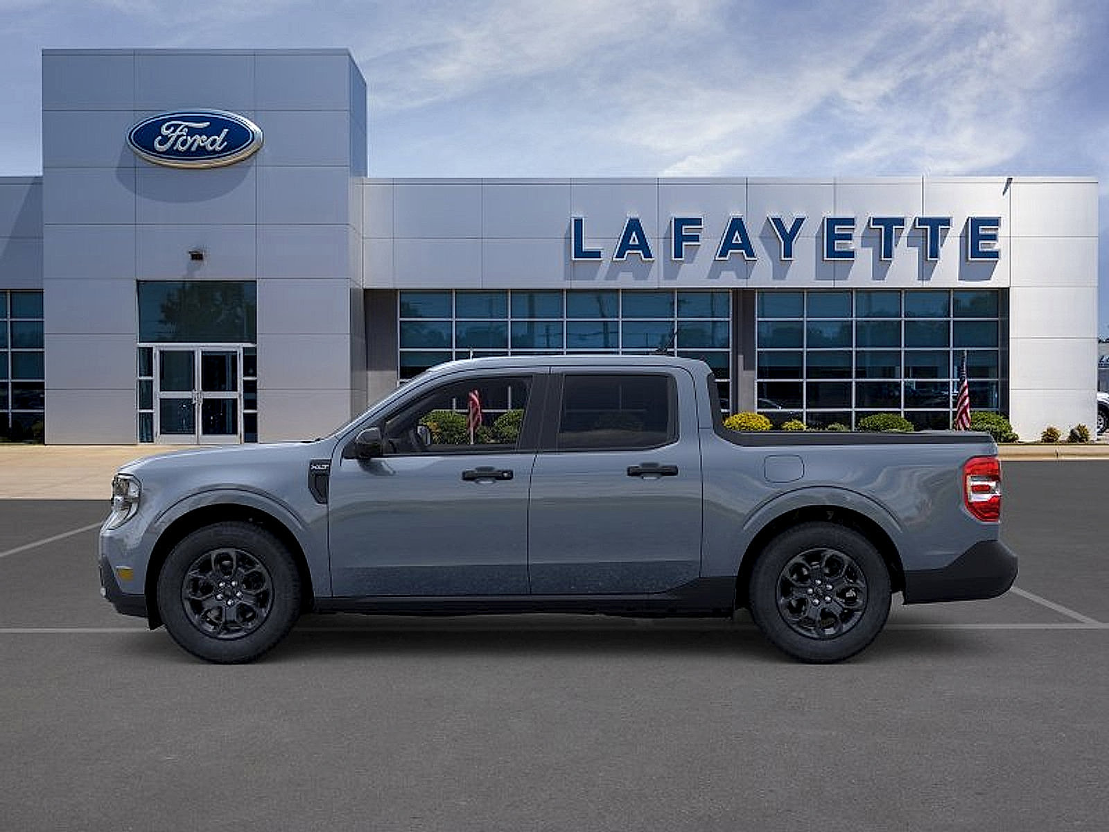 New 2026 Ford Maverick XLT w/ XLT Luxury Package AWD/4WD image 3