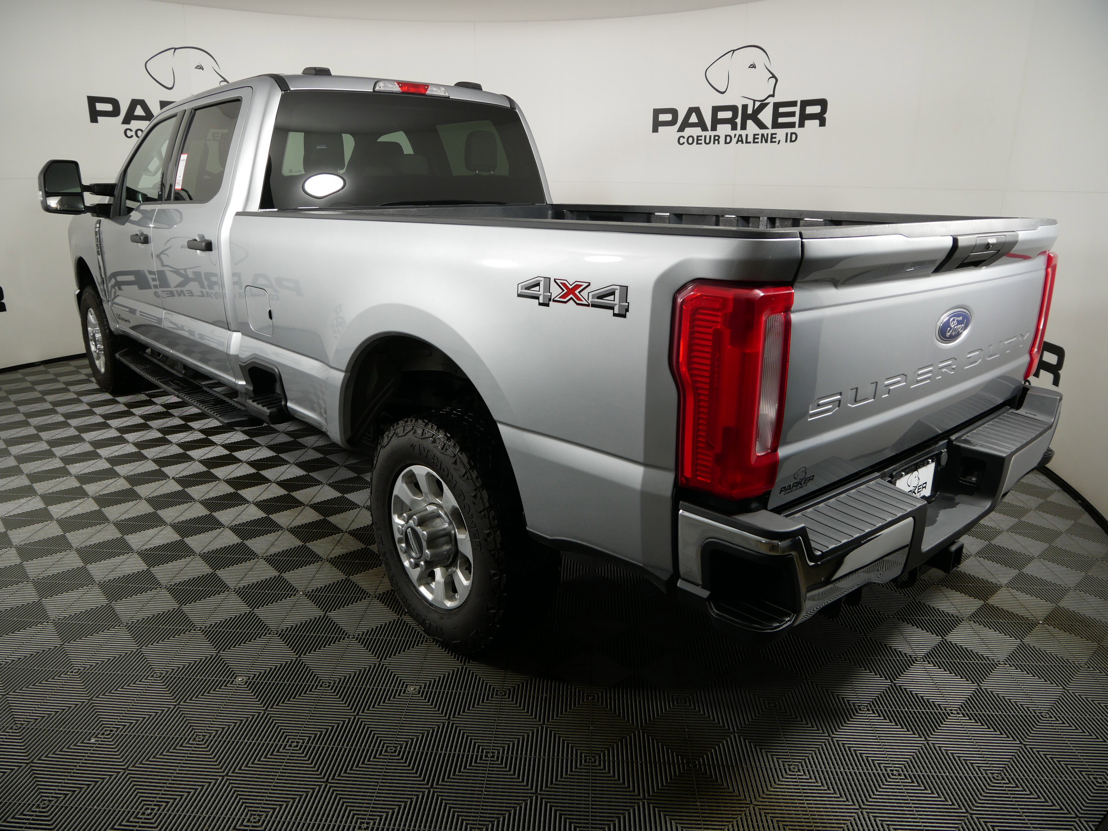 Used 2024 Ford F350 XLT AWD/4WD image 7