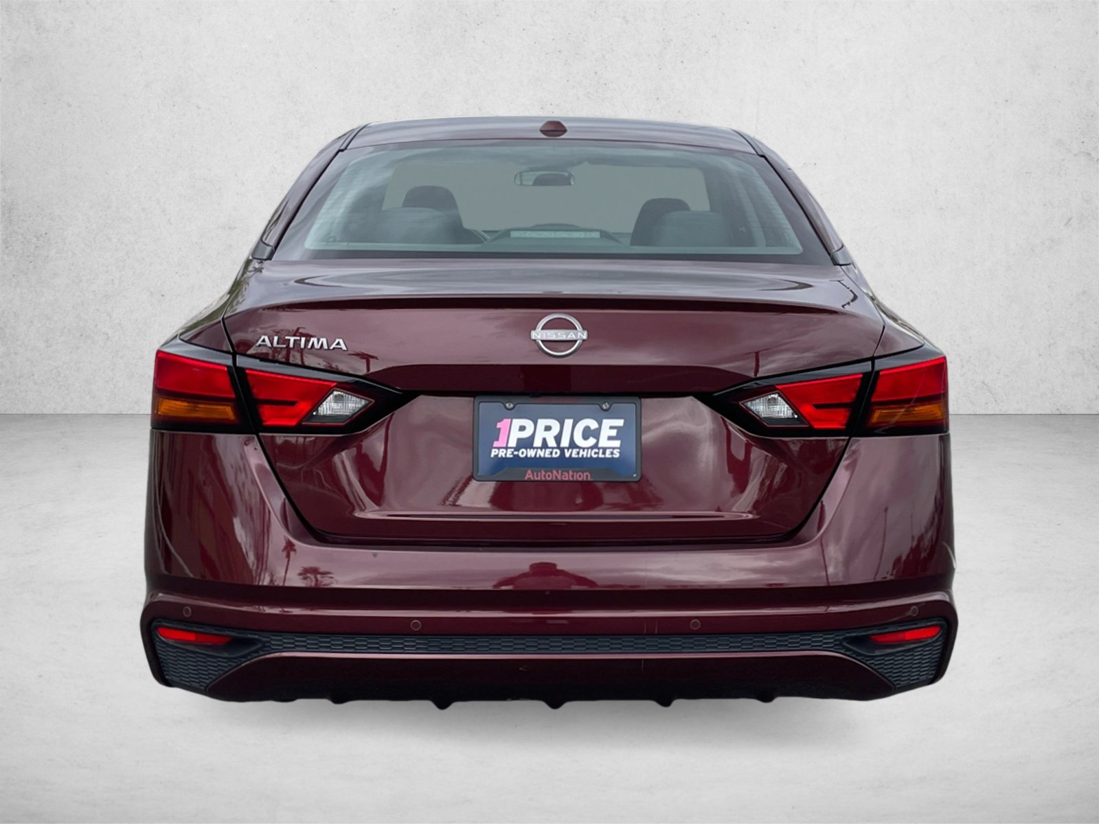 Used 2025 Nissan Altima 2.5 SV FWD image 6