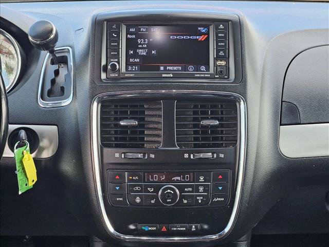 Used 2020 Dodge Grand Caravan GT FWD image 18
