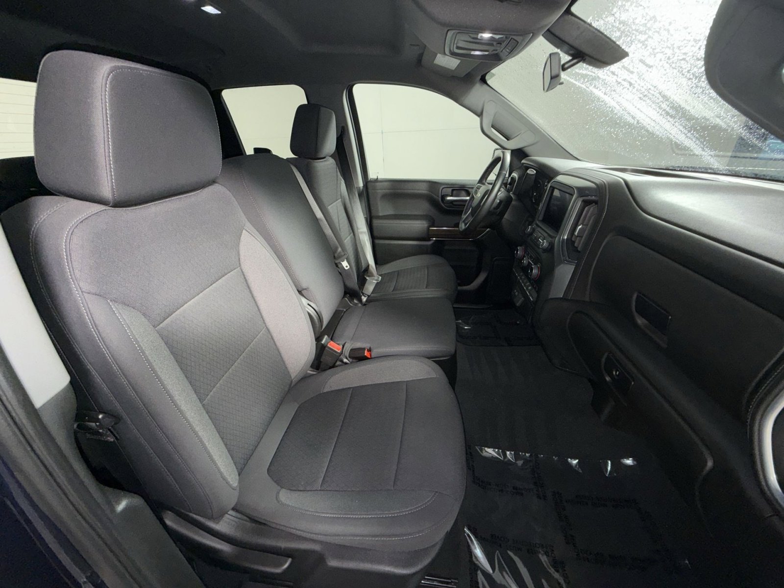 Used 2022 Chevrolet Silverado 1500 LT AWD/4WD image 26