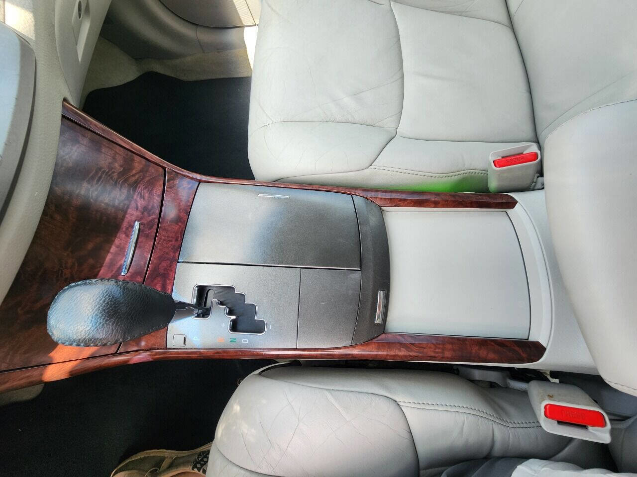 Used 2012 Toyota Avalon image 19