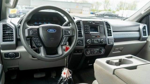 Used 2018 Ford F250 XLT AWD/4WD image 11