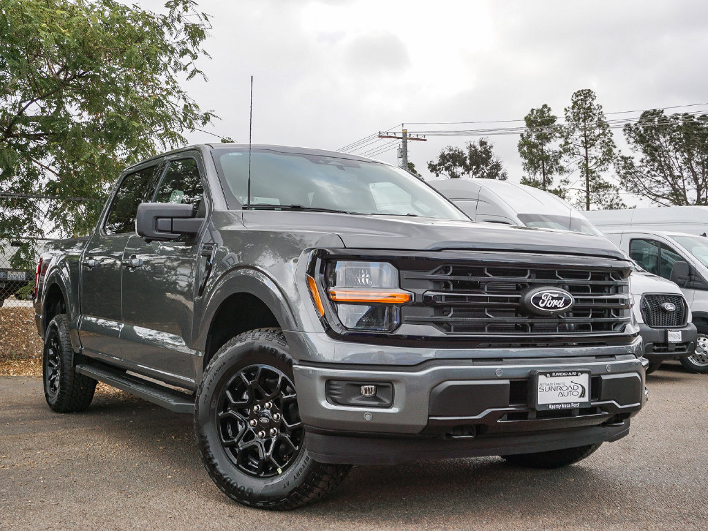 New 2026 Ford F150 XLT w/ Equipment Group 302A MID