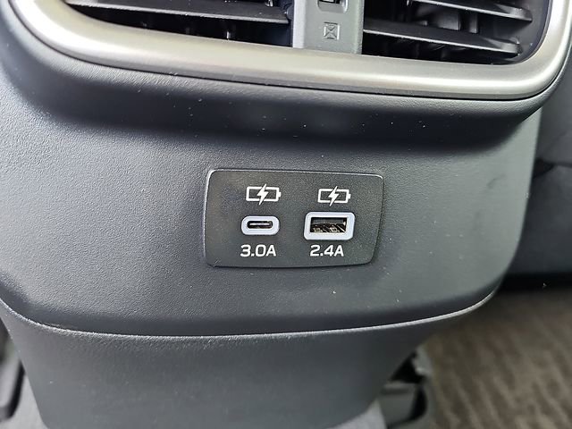 Certified 2025 Subaru Outback Premium AWD/4WD image 11