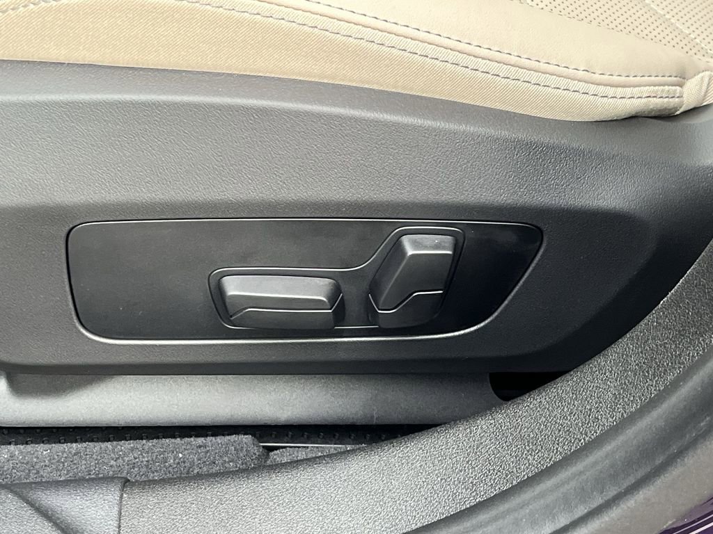 Used 2025 BMW 228i xDrive w/ Premium Package image 12