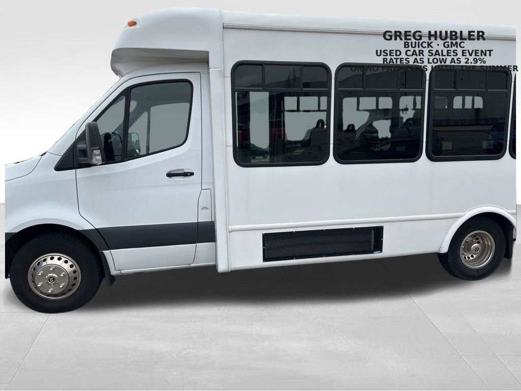 Used 2022 Mercedes-Benz Sprinter 3500 image 9