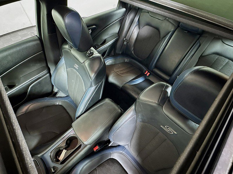 Used 2016 Chrysler 200 S w/ Comfort Group image 14