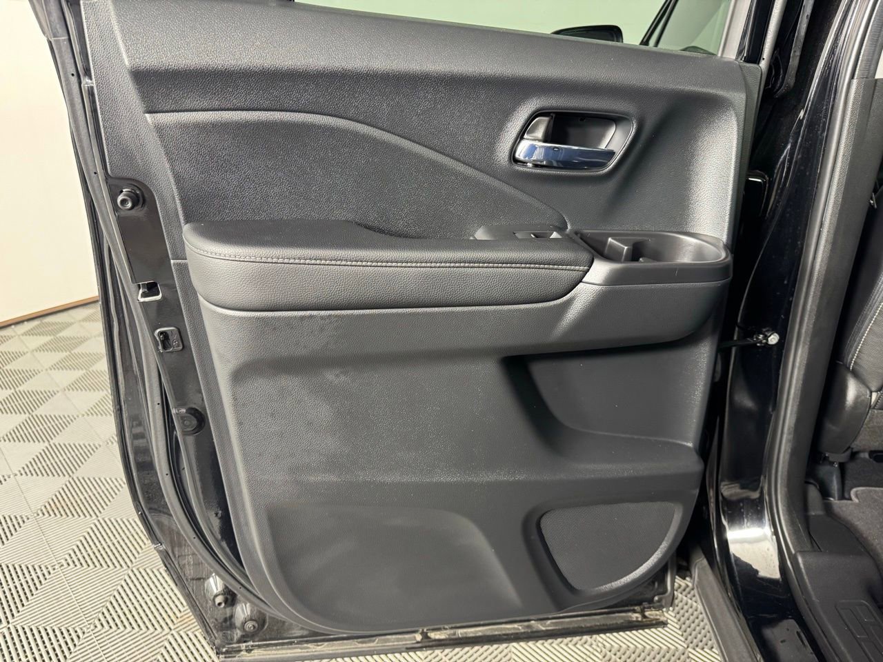 Used 2023 Honda Ridgeline RTL image 32