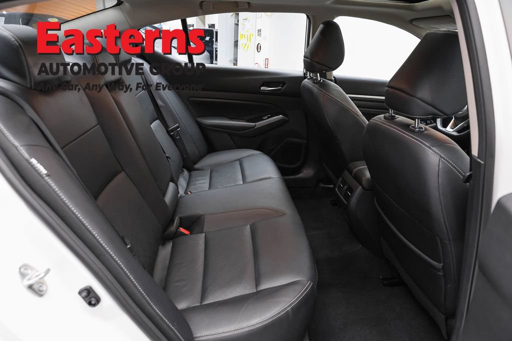 Used 2023 Nissan Altima 2.5 SL FWD image 23