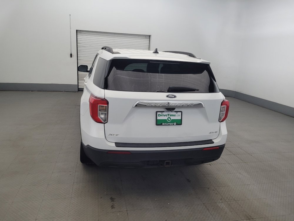 Used 2021 Ford Explorer XLT w/ Class III Trailer Tow Package AWD/4WD image 6