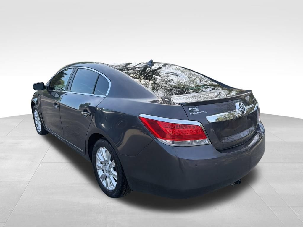 Used 2013 Buick LaCrosse Leather image 3