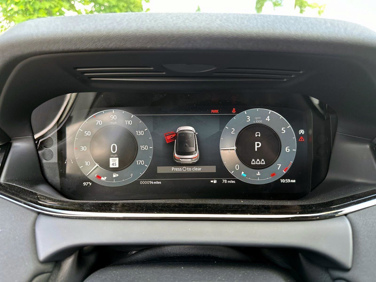 Used 2024 Land Rover Range Rover Evoque Dynamic SE image 22