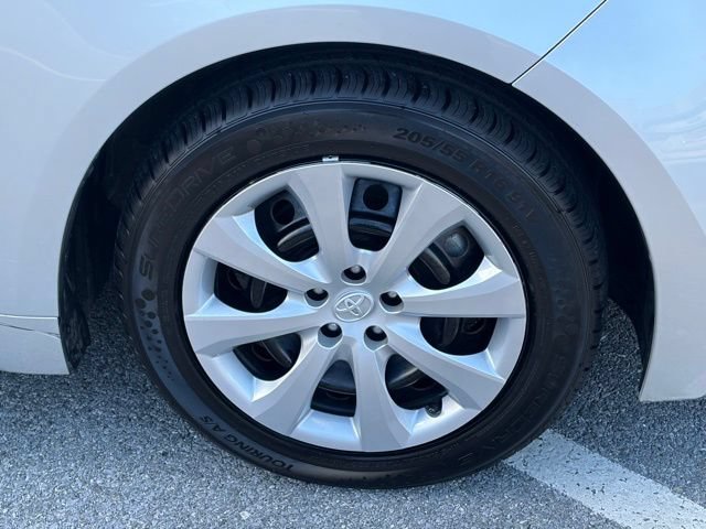 Used 2023 Toyota Corolla LE FWD image 11