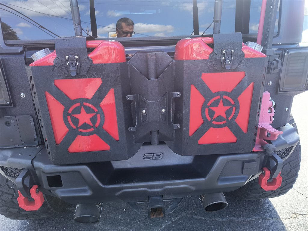 Used 2018 Jeep Wrangler Unlimited Sahara image 14