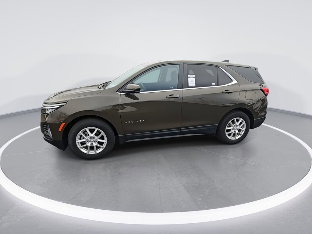 Used 2023 Chevrolet Equinox LT FWD image 4