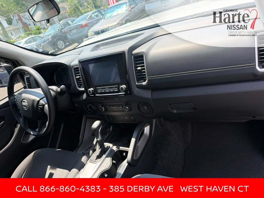 Certified 2024 Nissan Frontier SV w/ Tow Package AWD/4WD image 31
