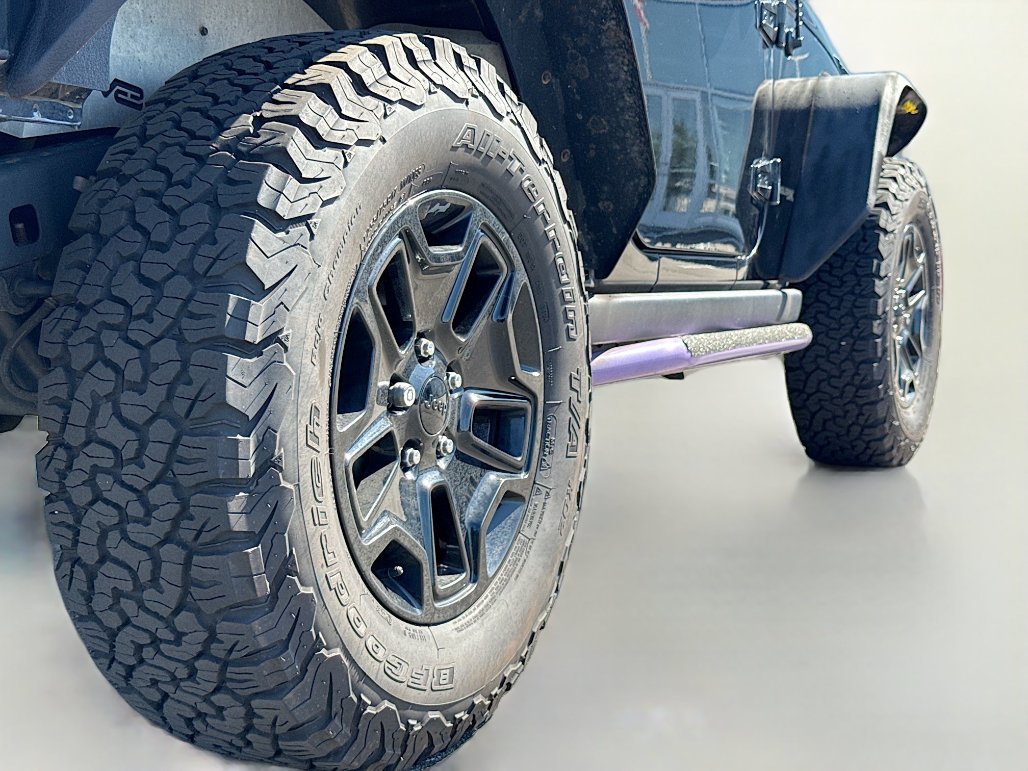 Used 2018 Jeep Wrangler Sport AWD/4WD image 13