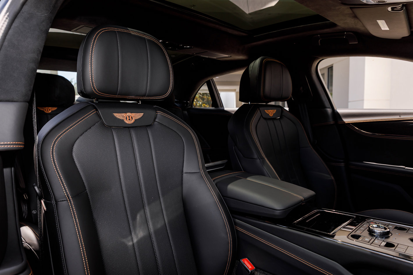 New 2025 Bentley Flying Spur Plug-In Hybrid image 35