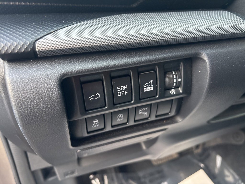 Used 2019 Subaru Forester Limited w/ Popular Package #3 image 22