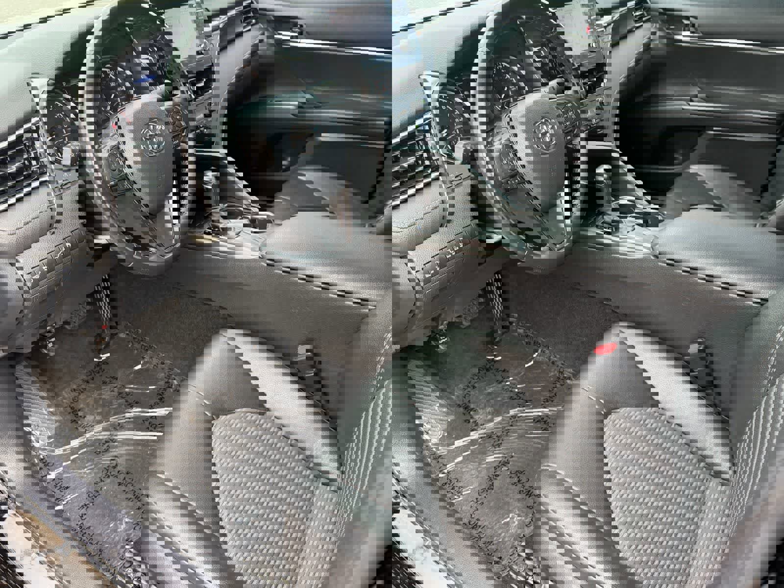 Used 2021 Toyota Camry SE w/ Carpet Mat Package (TMS) video 2