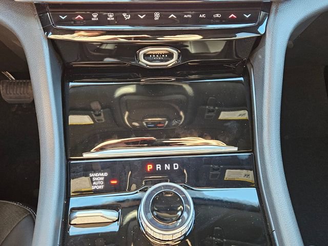 New 2026 Jeep Grand Cherokee Altitude image 10