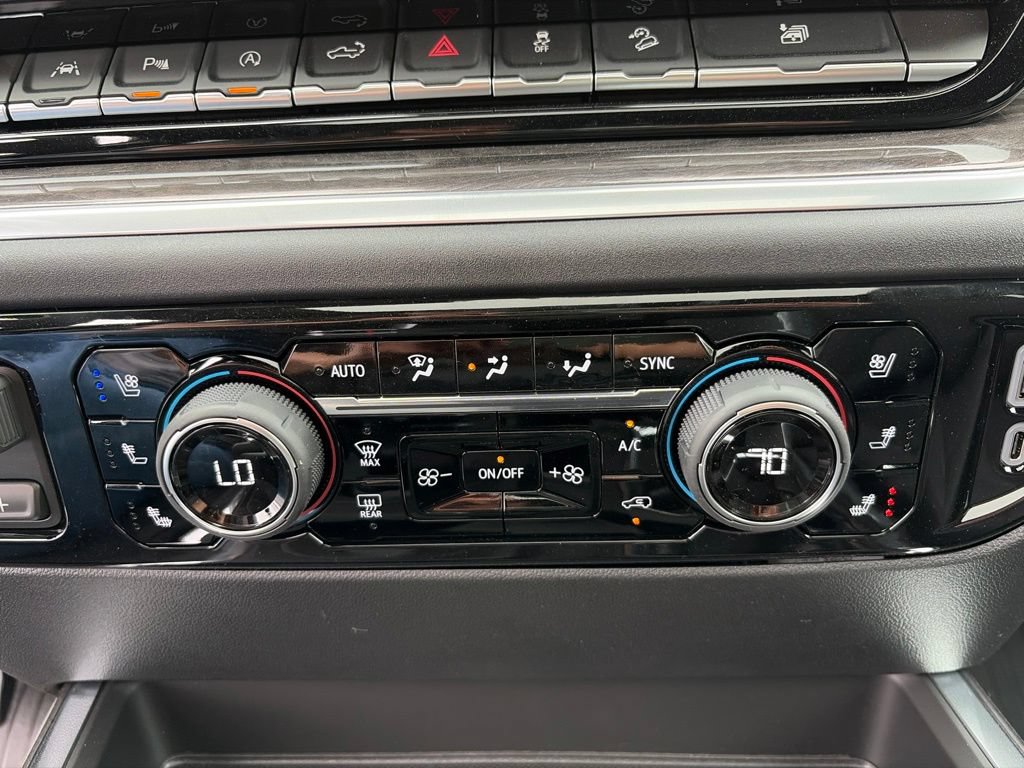 New 2026 Chevrolet Silverado 1500 LTZ w/ LTZ Premium Package AWD/4WD image 19
