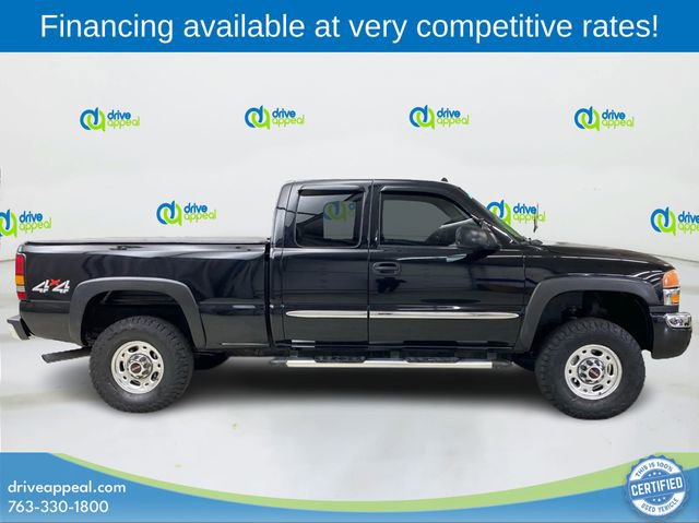 Used 2004 GMC Sierra 2500 SLT w/ Skid Plate Package AWD/4WD image 4